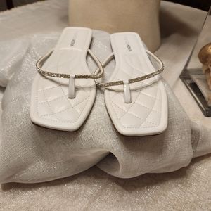 Summer flat